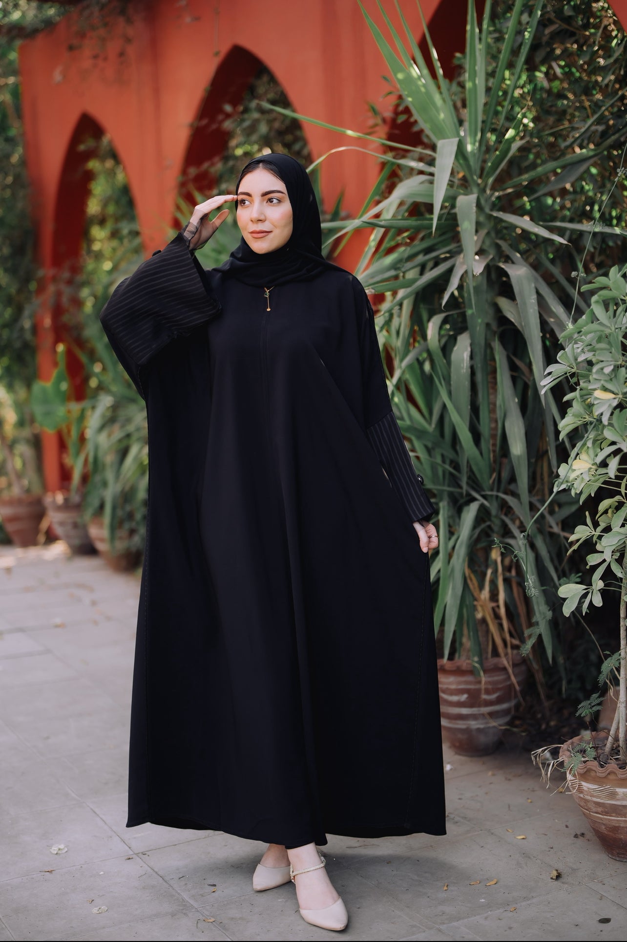 Black Elegant Abaya