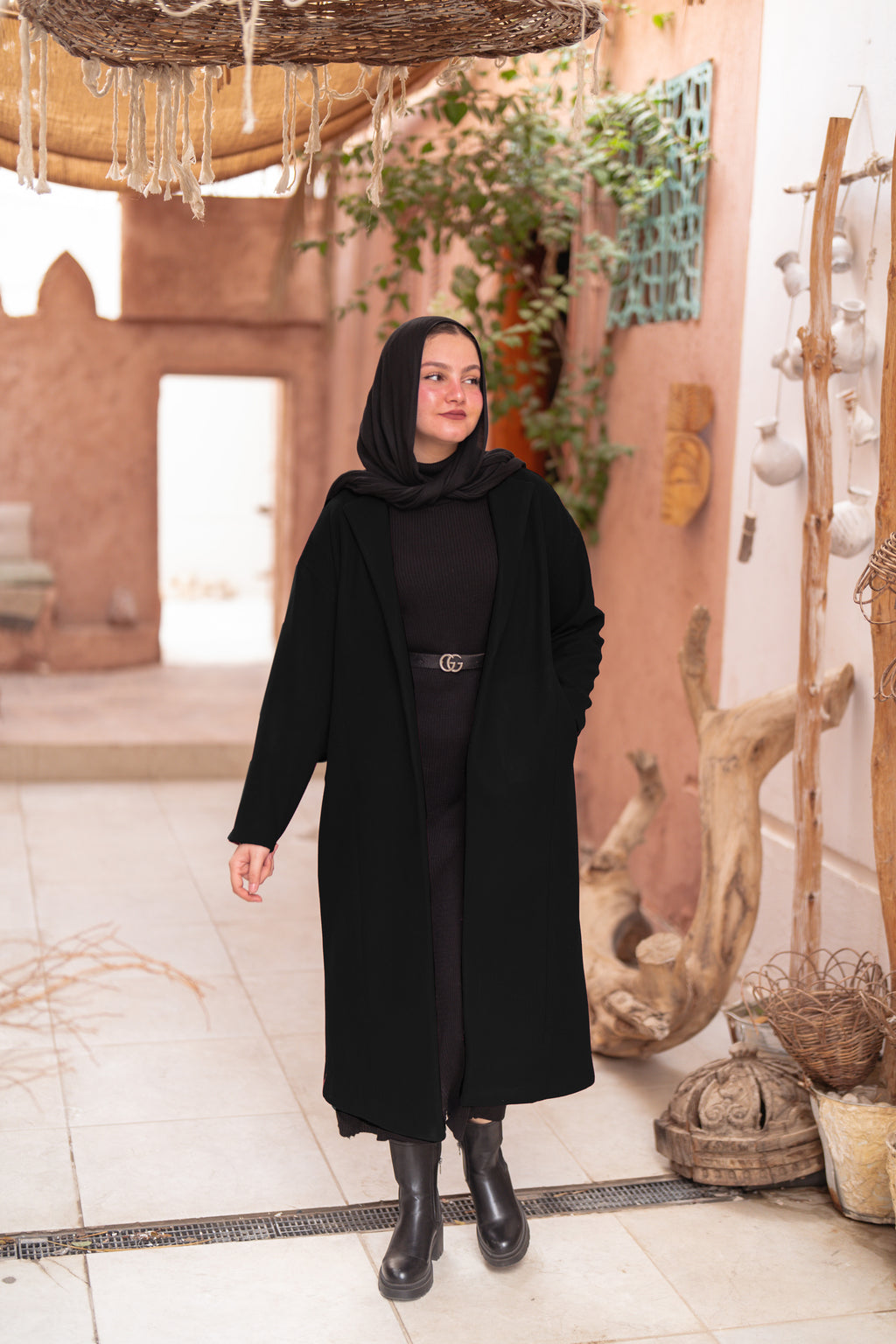 Cozy Minimal Wool Coat - Black